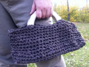 Just finished this great little wooden handled purse- crocheted with 100% recycled cotton fabric yar